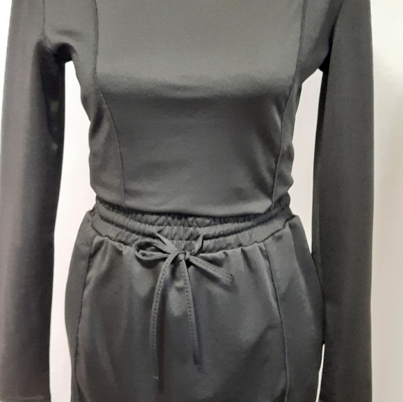 Black 2pc Set - Picture 3 of 7